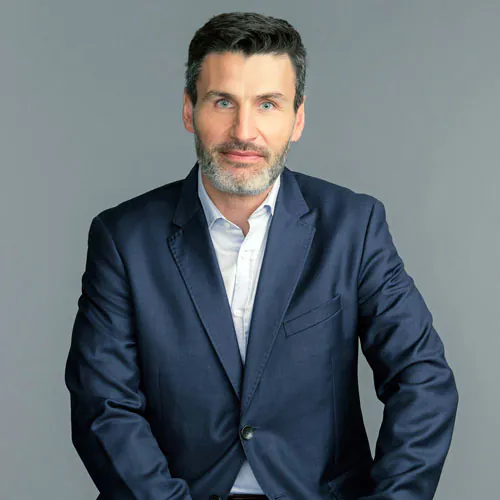 کلمنت گاواری 